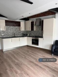 Open Plan Kitchen/Living Area 