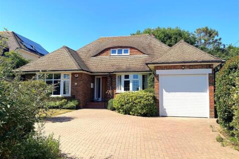 36 Terminus Ave - Front2.jpg