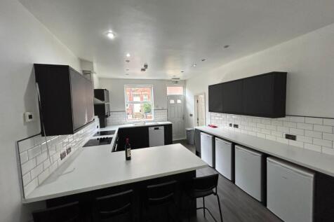Headingley Avenue, Headingley, Leeds, West Yorkshire, LS6 photo 2