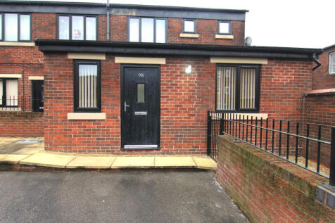 9b West Street, Clayton, M11 4EF