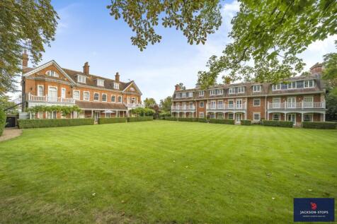 Communal Grounds