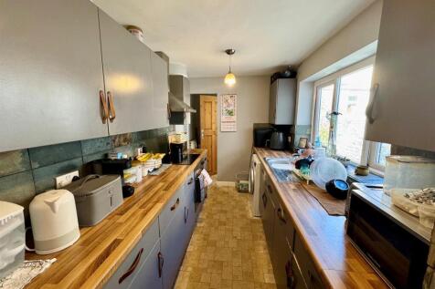 Kitchen.jpg