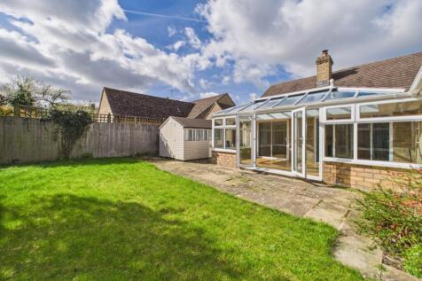 CAM01740G0-PR0532-STILL016