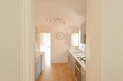 Ashleigh Grove, West Jesmond, Newcastle Upon Tyne NE2 photo 4