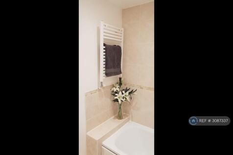 Windmill Road, Slough, SL1 photo 3