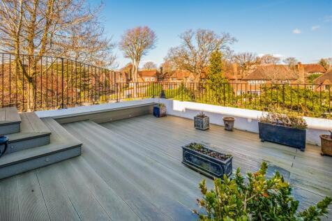 7a Barrowfield Drive-22.jpg