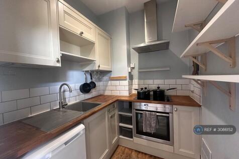 Fitted Kitchen 