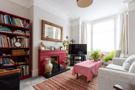 01 59_Cyril_St_-8021