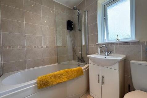 Mayfield Close, St Austell photo 5