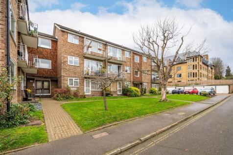 Kingston Upon Thames, KT2 - property photo
