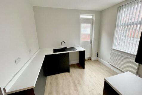 Brushfield Street, Nottingham, NG7 photo 3