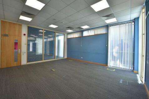 Office to rent Image 5