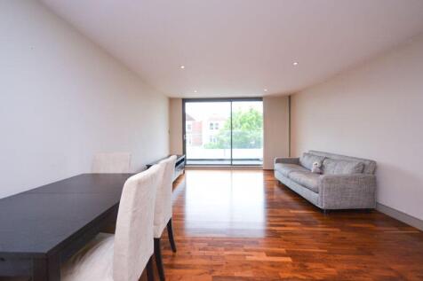 Living room 2