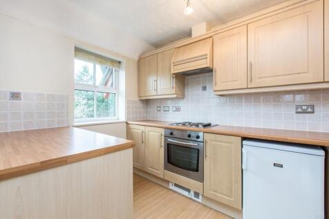 Blakemere Drive, Northwich, Cheshire, CW9 photo 4