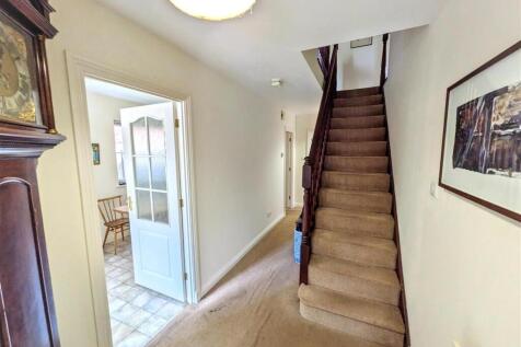 Hallway new.jpg