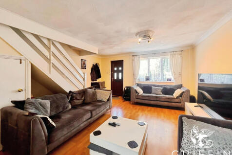 Fielding Avenue, Tilbury, RM18 photo 3
