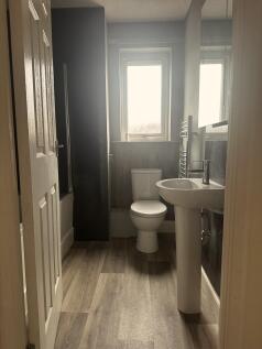 Cloakroom/wc
