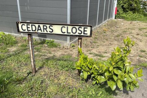 Cedars Close