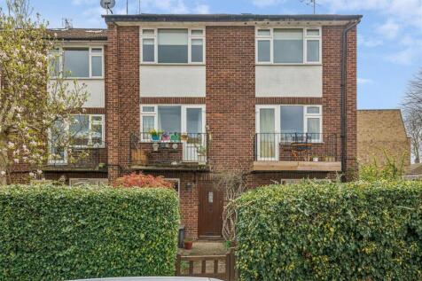 Coniston Close, W4 - FOR SALE