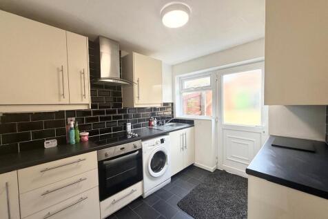 Gamble Hill Place, Leeds, West Yorkshire, LS13 photo 4
