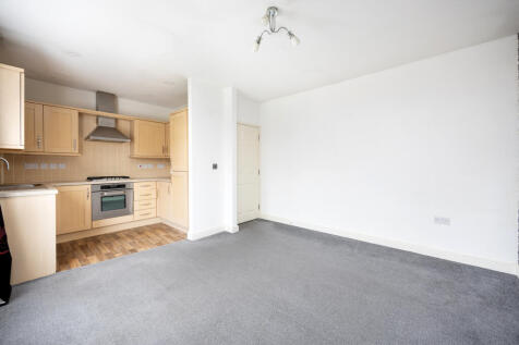 Ushers Court, Trowbridge, Wiltshire photo 3