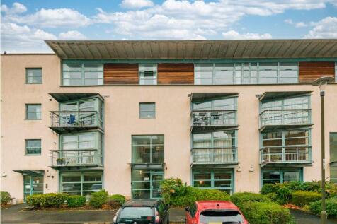 2/8 North Werber Road, Edinburgh, EH4 1TA. 2 bedroom flat for sale