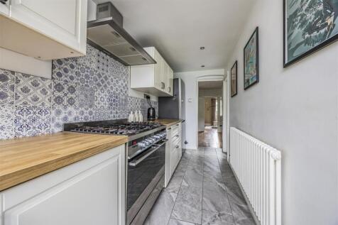 2 Post Office Road, Purbrook-PorticoMarketing-Sold