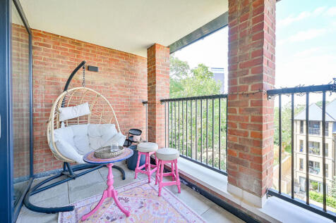 Property Image 16