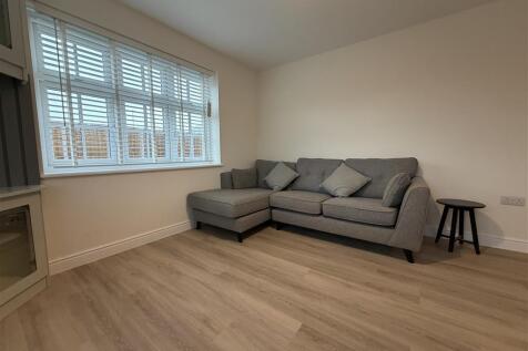 Peartree Road, Warwick photo 4