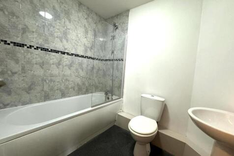 Bathroom.jpeg