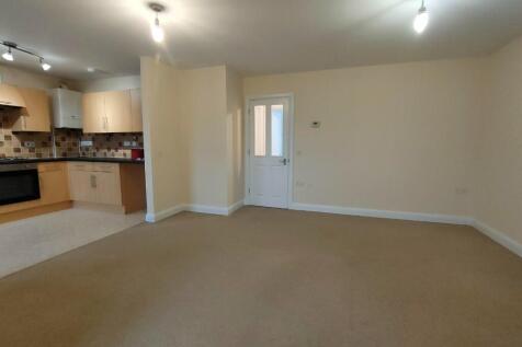 Norfolk Way, Uckfield, East Sussex, TN22 photo 4