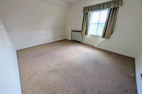 PXL_20250912_1050...