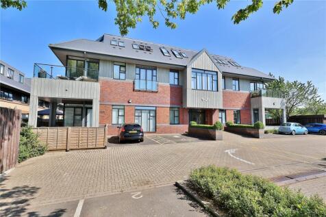Woking, GU21 - property photo