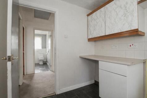 16 Bellingham Grove, Hanley, Stoke-on-Trent, Staffordshire, ST1 6UX