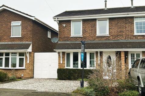 Walsall, WS8 - property photo