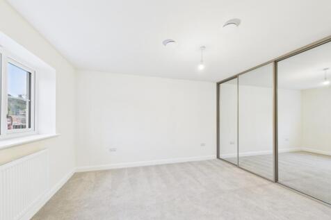 Rosehip master bedroom