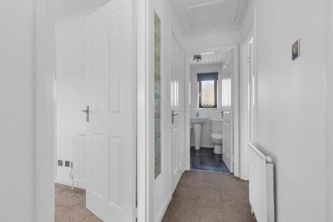 Maurice Avenue, Broomridge, Stirling, FK7 photo 4