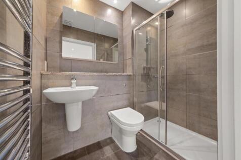 Apartment 4, The Edge 3.jpg