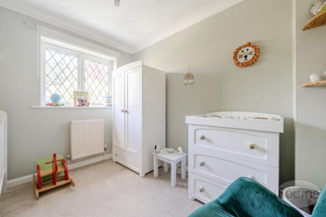 5945908f-7a28-4af...