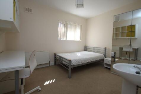 Wallisdown Road, Poole, BH12 photo 5