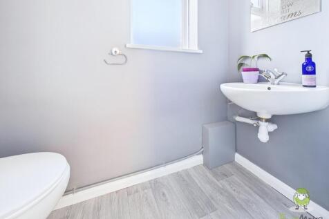 CAM01543G0-PR0168-STILL017