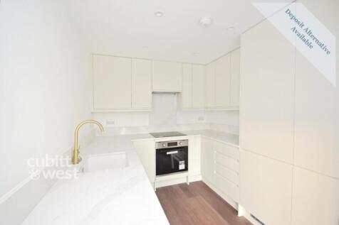 Rookery Way Lower Kingswood KT20 photo 3