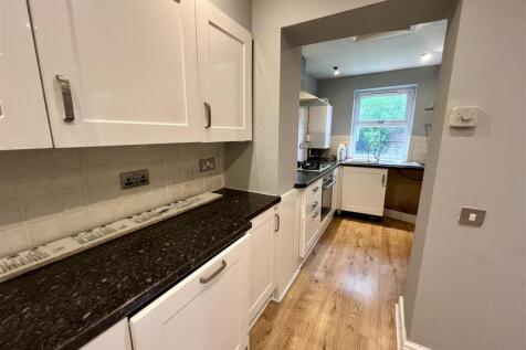Dining Room Open To Kitchen