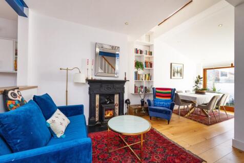 Living/ Dining