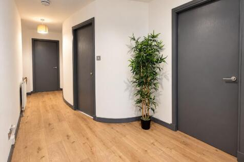 Renfield Street, City Centre, Glasgow, G2 photo 3