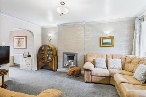 CAM03729G0-PR0110-STILL019