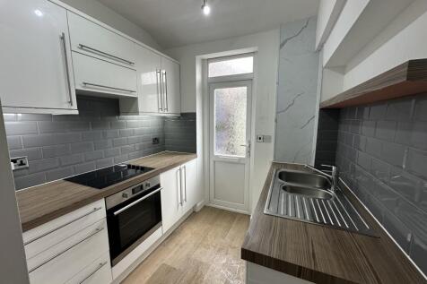 84 Norbreck Road, Thornton Cleveleys photo 4
