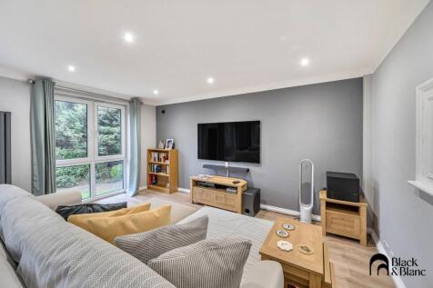 Living/ Dining Room