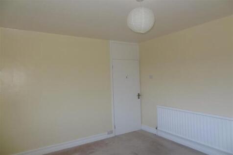 Ruskin Close, CV6 photo 3