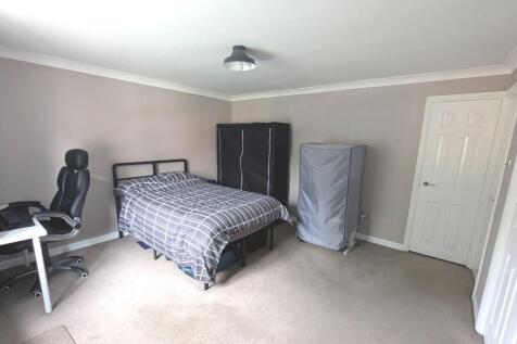 Studio room